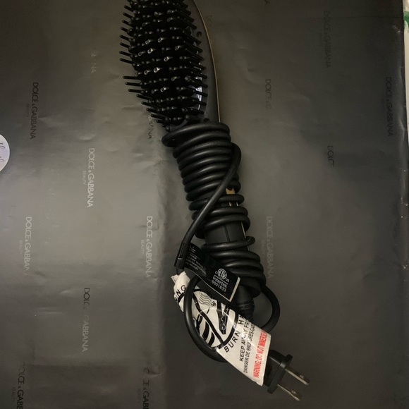 ? Aria Beauty Luxury Ionic Straightening Brush??NO INCLUYE LA CAJA?#AB55